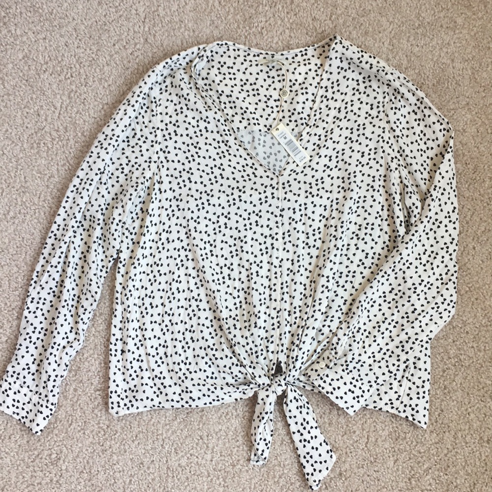 Max Studio black heart blouse